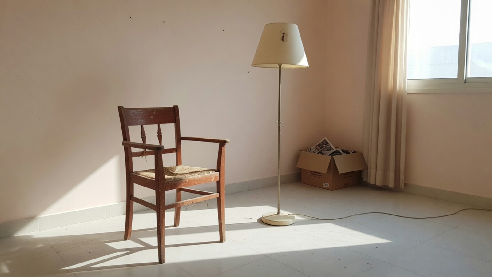 Second-hand chair and lamp empty bright room